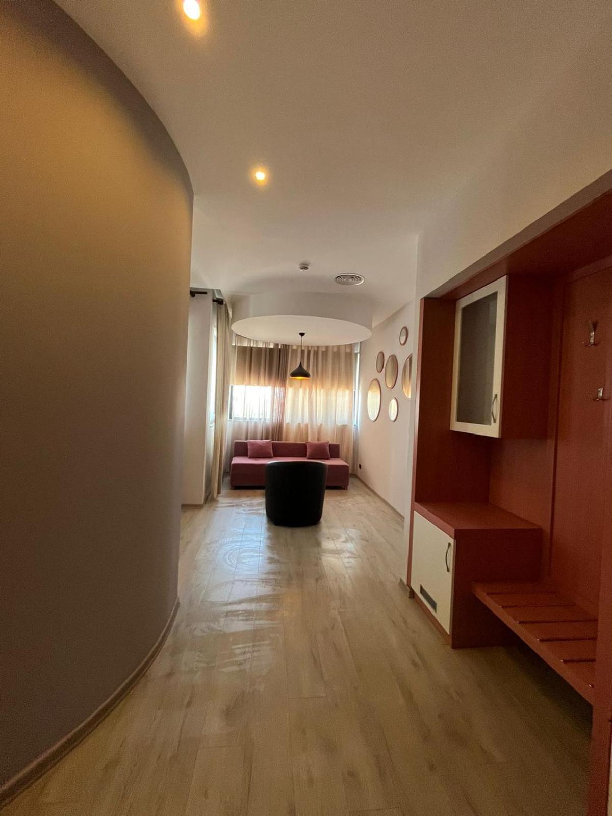 Icon Hotel Влёра Экстерьер фото
