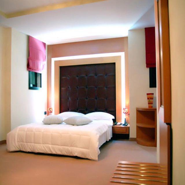 Icon Hotel Влёра Экстерьер фото