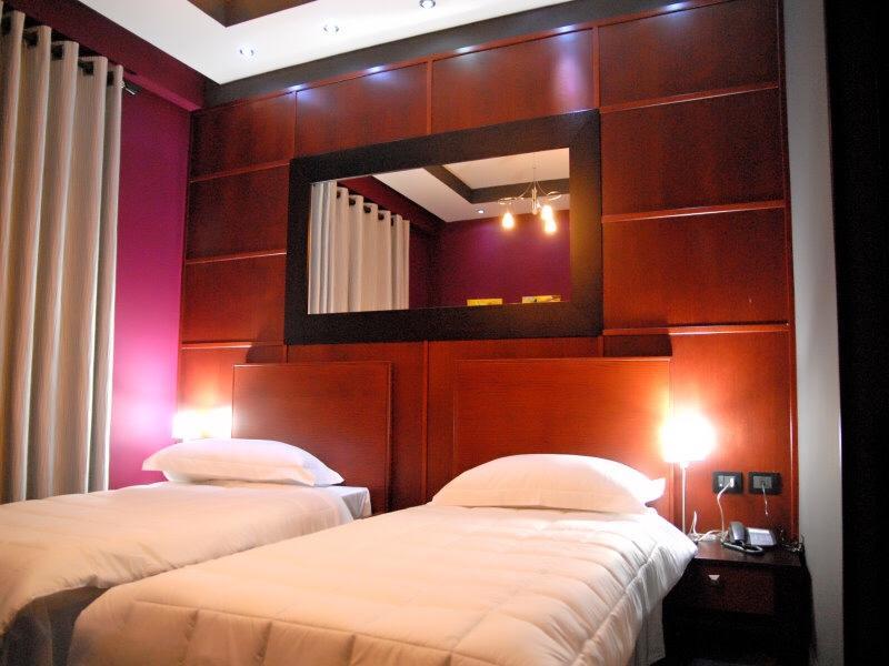Icon Hotel Влёра Экстерьер фото