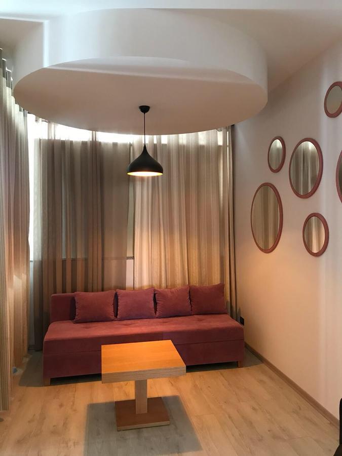 Icon Hotel Влёра Экстерьер фото