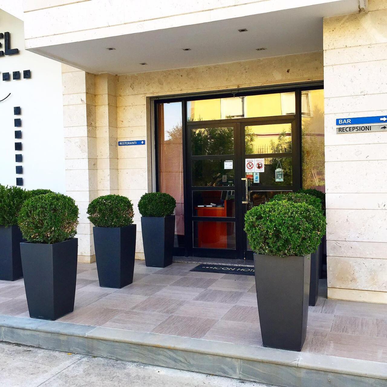 Icon Hotel Влёра Экстерьер фото